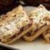 Raspberry Crumble Bars