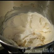 Light and Airy Homemade Vanilla Frosting