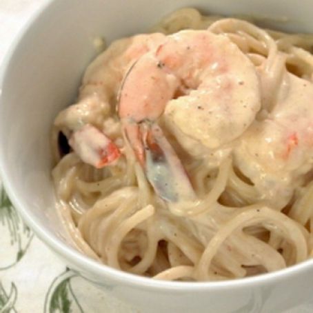 Pasta with Cajun Cream Sauce & Shrimp