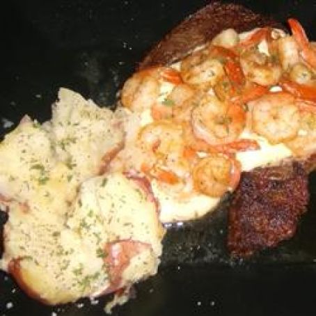 Filet Mignon with Garlic Shrimp Cream Sauce