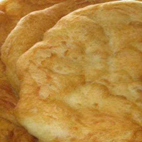Calming Wind's bannock (Muskogee Creek Native American sour fry bread)