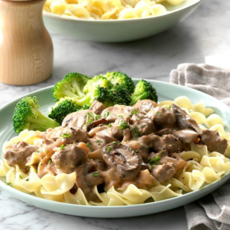 Easy beef stroganoff