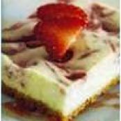 STRAWBERRY SWIRL CHEESECAKE BARS
