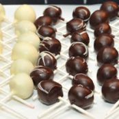 Raspberry Red Velvet Truffle Pop