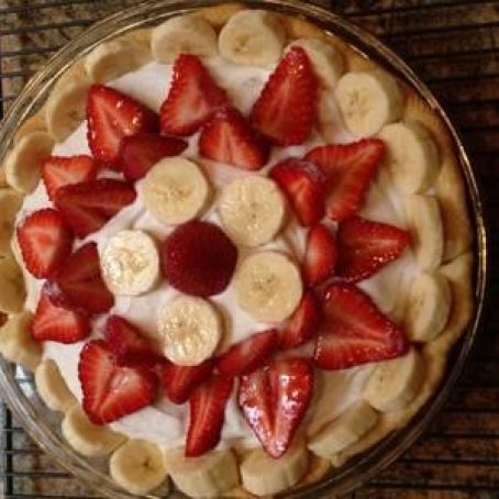 STRAWBERRY & BANANA COCONUT CREAM PIE