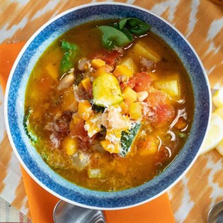 Minestrone - Veggie-Packed Autumn 