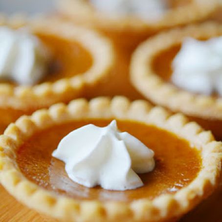 Mini Pumpkin Pies Recipe | Yummly
