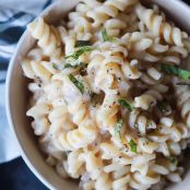 Sriracha Mac and Cheese