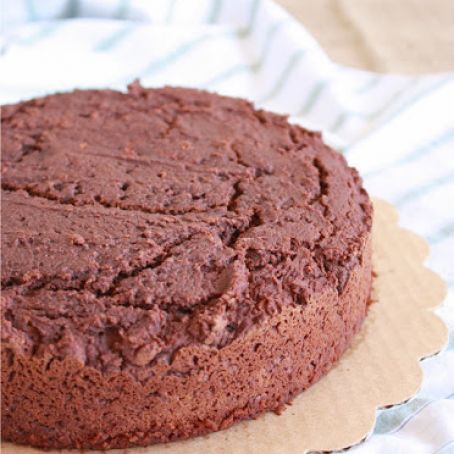 cake - vegan, gluten-free, refined sugar free chocolate cake
