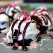 White Chocolate Toffee Peppermint Crunch Oreo Cookie Balls | Dixie Chik Cooks