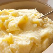 Lighter Creamy Garlic Mashed Potatoes
