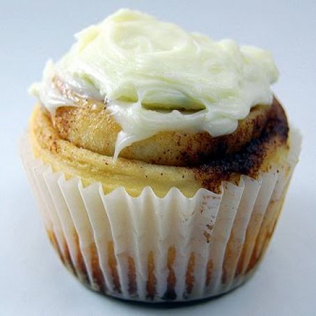 Cinnamon Roll Cupcakes