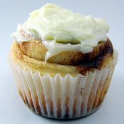 Cinnamon Roll Cupcakes