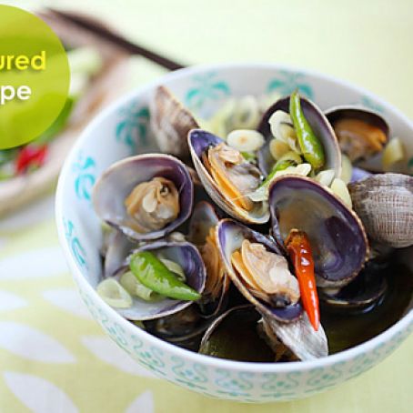 Thai-style Steamed Clams