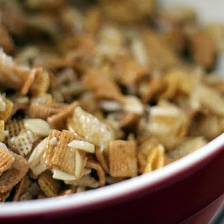Ooey Gooey Chex Mix (talkchowplayhouse.com)
