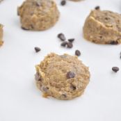 Avocado Chocolate Chip Cookies