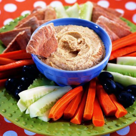 Appetizers: Smooth Hummus, no garlic