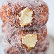 Vanilla Cream-Filled Doughnuts