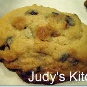 Just Desserts Chocolate Chip Walnut Cookies (Erika's)