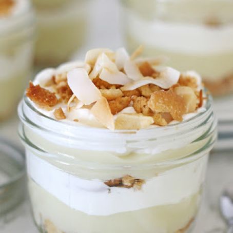 Coconut Pudding Trifle