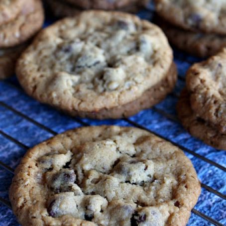 Peanut Butter Chocolate Chip Oatmeal Cookies with Sea Salt