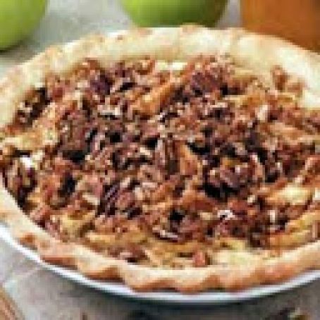 Nutty Sour Cream Apple Pie