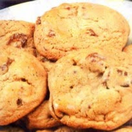 Chocolate Chip Cookies with Hershey's® Assorted Miniatures