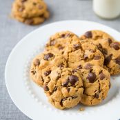 Flourless Peanut Butter Chocolate Chip Cookies