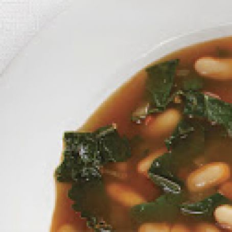 Cannellini Bean and Kale Soup