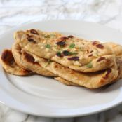 Homemade Naan Recipe with Garlic and Cilantro
