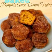 Baked Pumpkin Spice Donut Holes | Six Sisters' Stuff