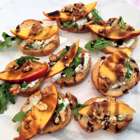 Peach Bruschetta with Creamed Bleu Cheese & Arugula