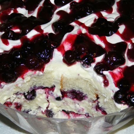 Blueberries and Cream Trifle