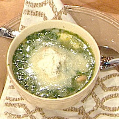 White Bean, Spinach and Gnocchi Soup
