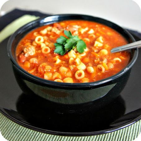 Copycat Olive Garden Pasta e Fagioli Soup (Slow Cooker)