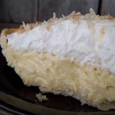 Old Fashioned Coconut Cream Pie