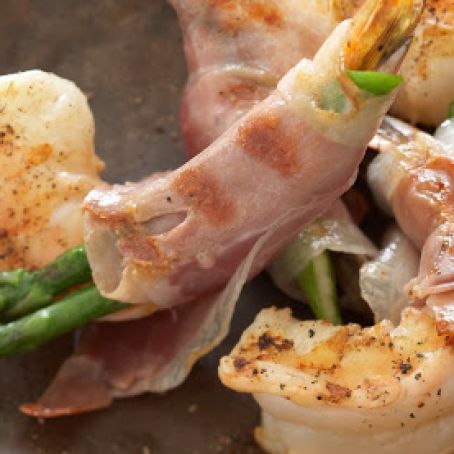 Grilled Jumbo Shrimp With Prosciutto and Asparagus