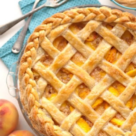 Triple Vanilla Dulce de Leche Peach Pie