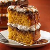 Praline-Pumpkin Cake