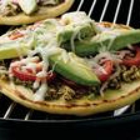 Easy Avocado Pizza on the Grill