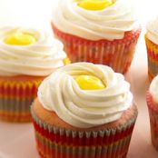 STUFFED CRAN-LEMONADE CUPCAKES