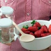 Rhubarb and berry compote