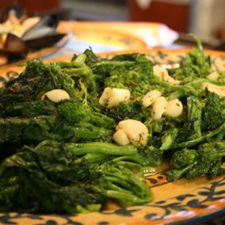 Broccoli Rabe with Garlic and Olive Oil/ Lidia Bastianich
