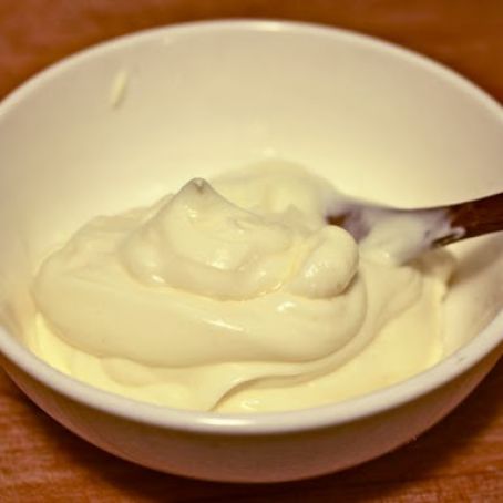 Mayonnaise-Homemade in 2 min.