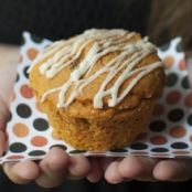 Quick Pumpkin Muffins Stuffed With Milky Ways