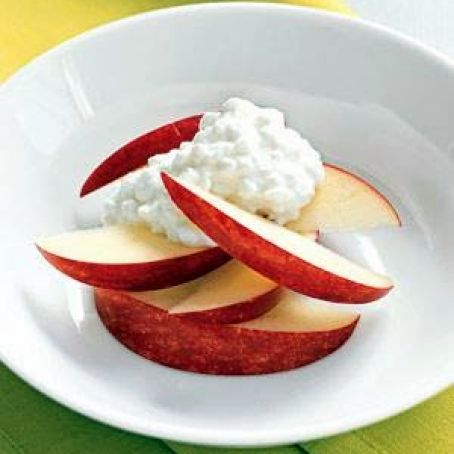 Cottage Cheese and Apples