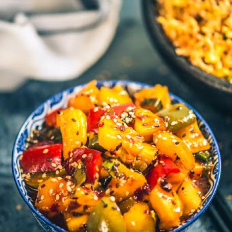 SESAME PINEAPPLE PEPPER FRY
