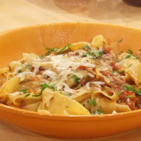 Bolognese with Barolo and Black Pepper Sauce