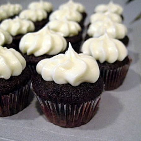Mini Chocolate Cupcakes