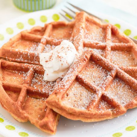 Easy Apple Cinnamon Waffles